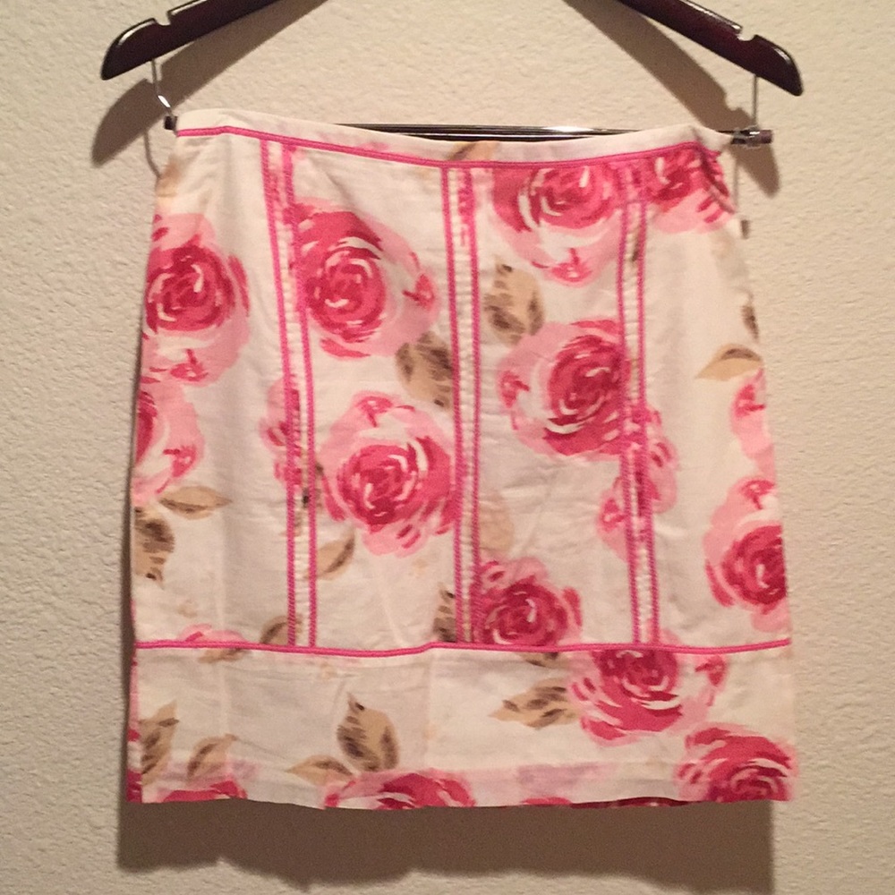 Ann Taylor Loft floral skirt - size 4